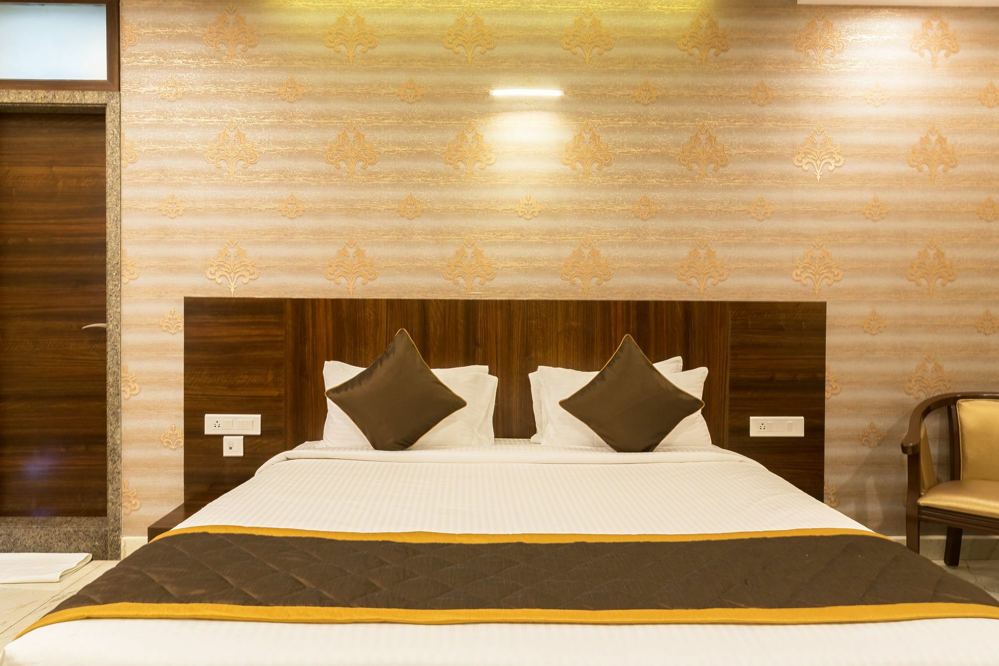 Oyo 9249 Jk Residency Hotel Bangalore Buitenkant foto